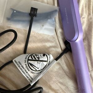 Wavytalk Purple Hair Straightening brush